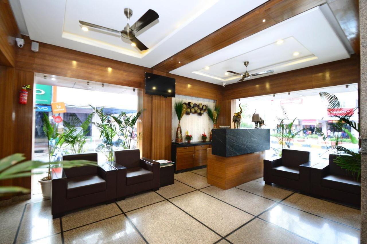 Hopp Inn Udaipur Exterior photo