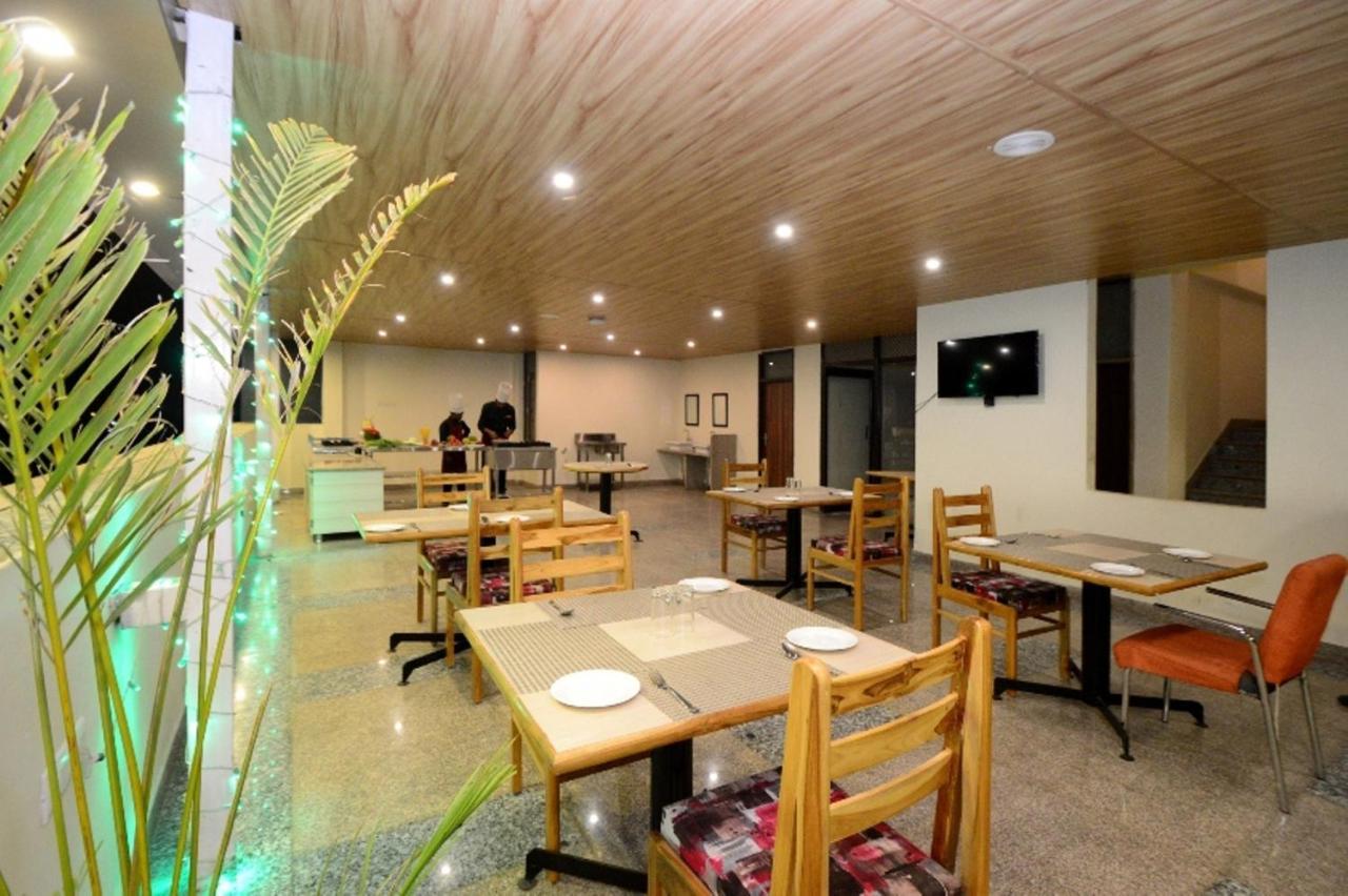 Hopp Inn Udaipur Exterior photo